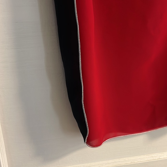 Navy and Red beach sarong. One size - Picture 2 of 7